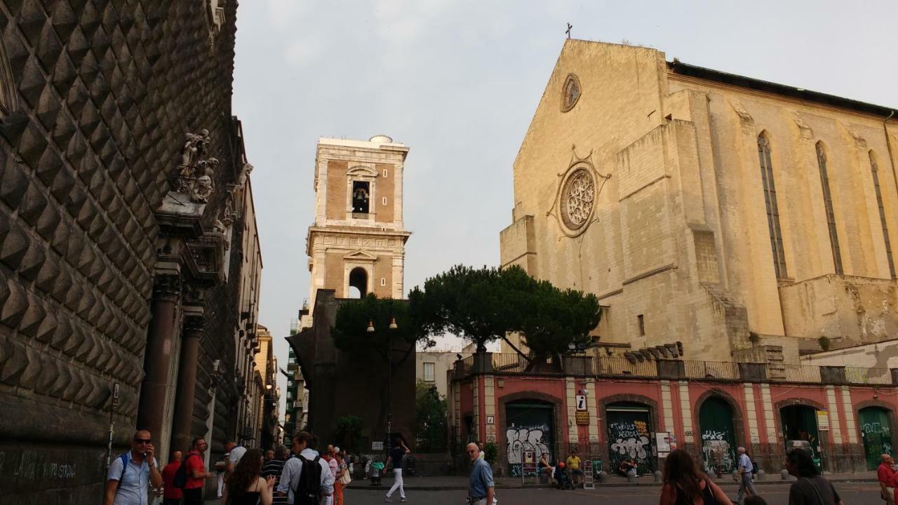Bed and Breakfast A Casa di Arturo Napoli Esterno foto