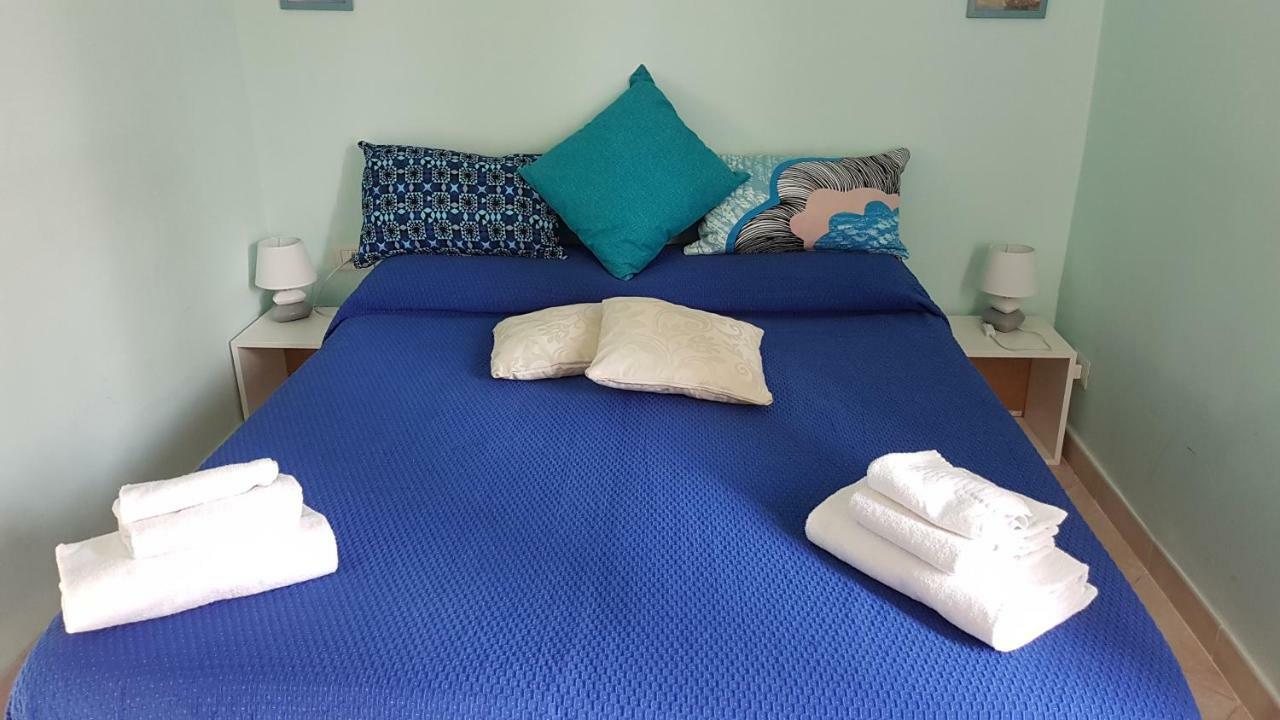 Bed and Breakfast A Casa di Arturo Napoli Esterno foto
